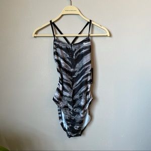nike one piece swimsuit black & grey size 4